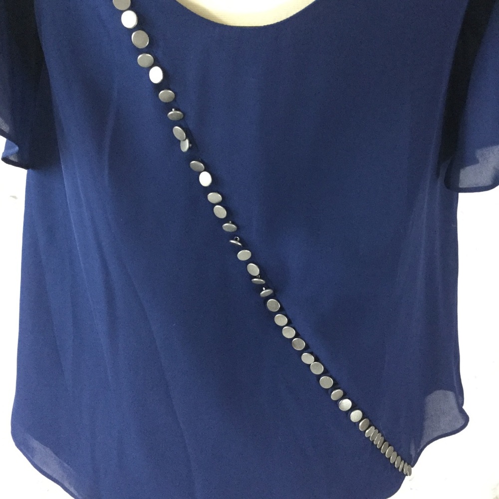 Haute Hippie button back cold shoulder cami top - Picture 5 of 8